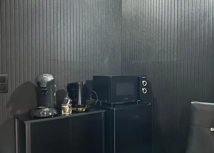 Le Bovary Diamond Hotel *